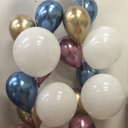2 organic helium balloon displays of 9