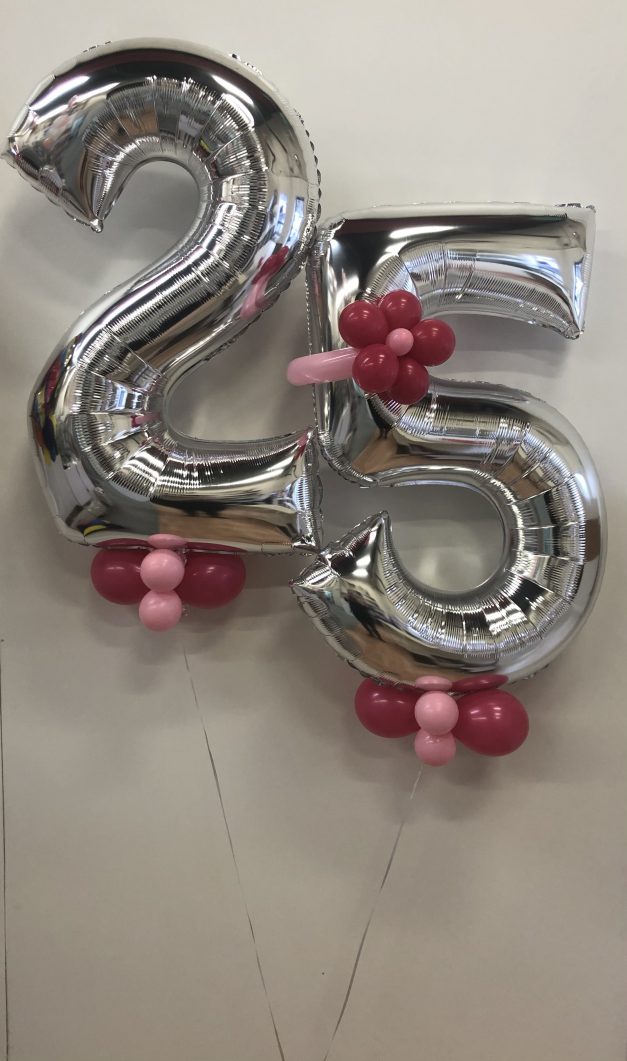 number balloons with helium and flower and collar
