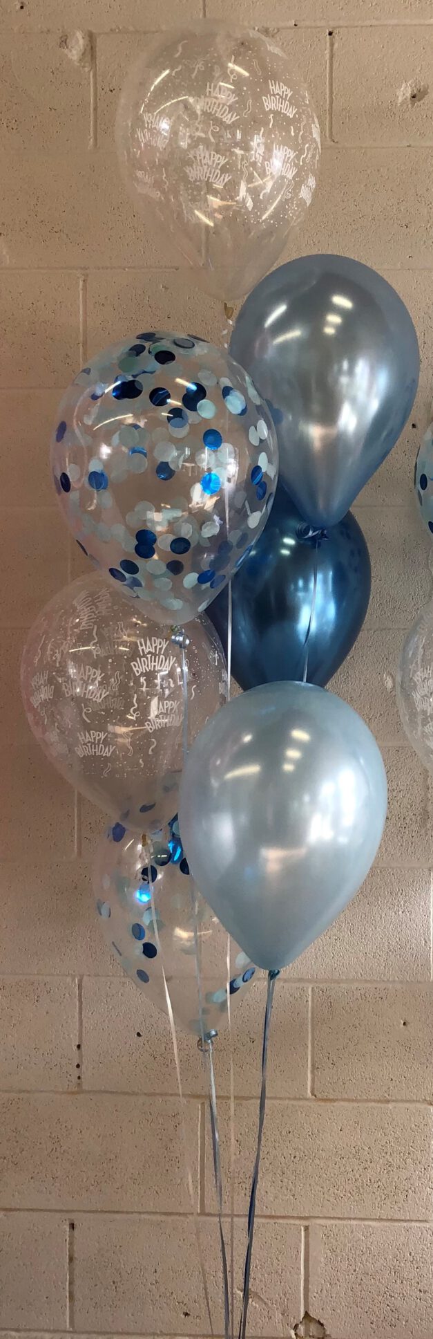 group of 7 with chrome clear and confetti balloons