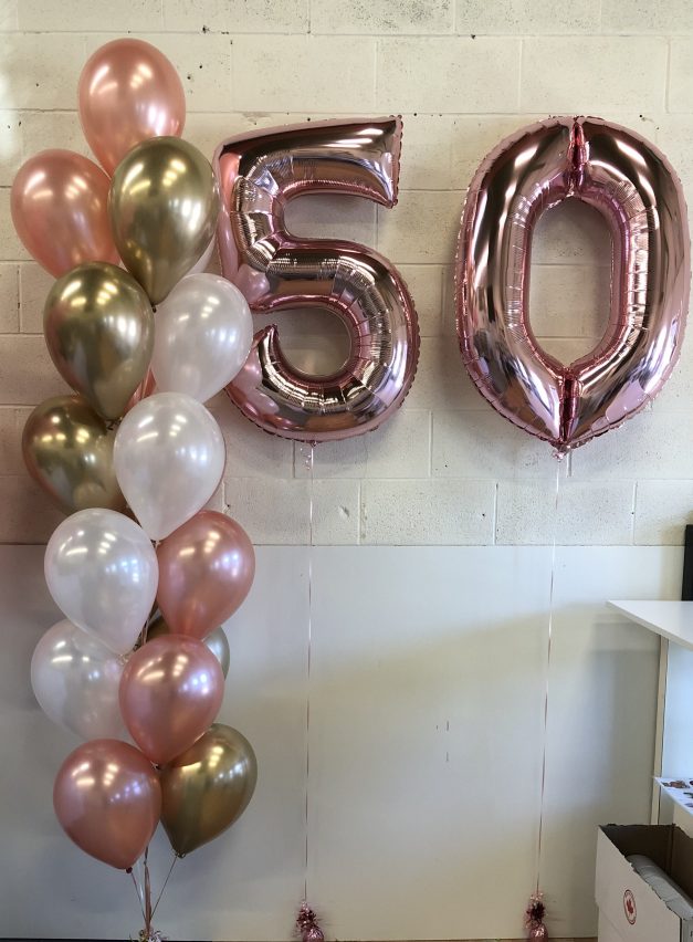 helium balloon pillar of 19 with super shape numbers
